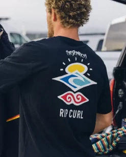 T-shirt Search Essential